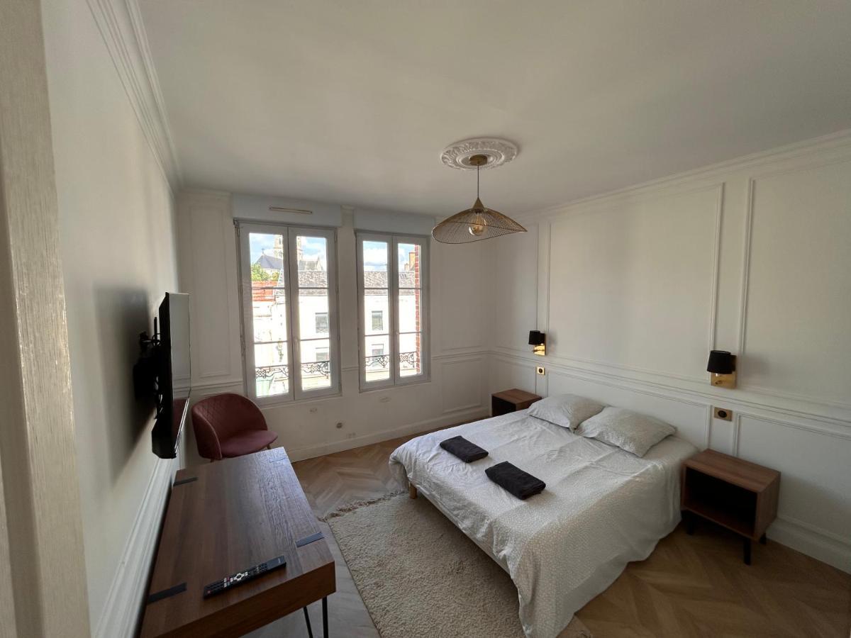 Bulle De Champagne : Petit Cocon En Plein Centre Apartment Epernay Exterior photo